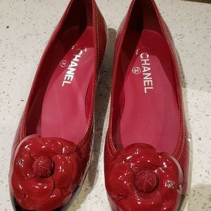 ***SOLD****100% Authentic BNIB Chanel Camillia Red Flats